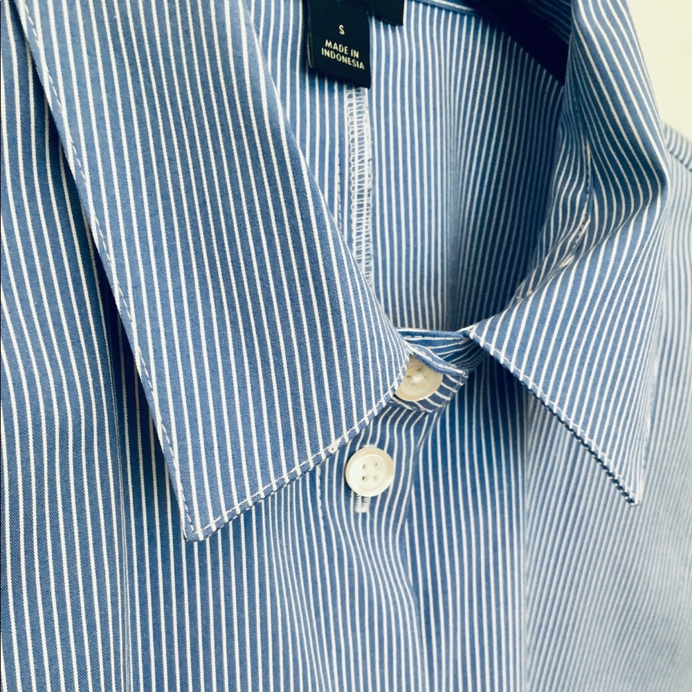 Ann Taylor Factory Blue & White Striped Shirt